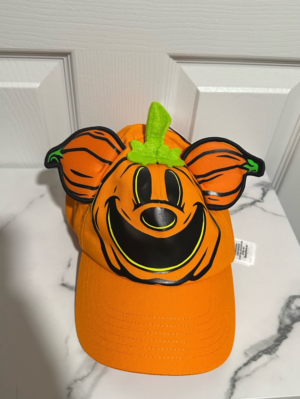 Disney Mickey’s Pumpkin Patch Glow in the Dark Cap NWT